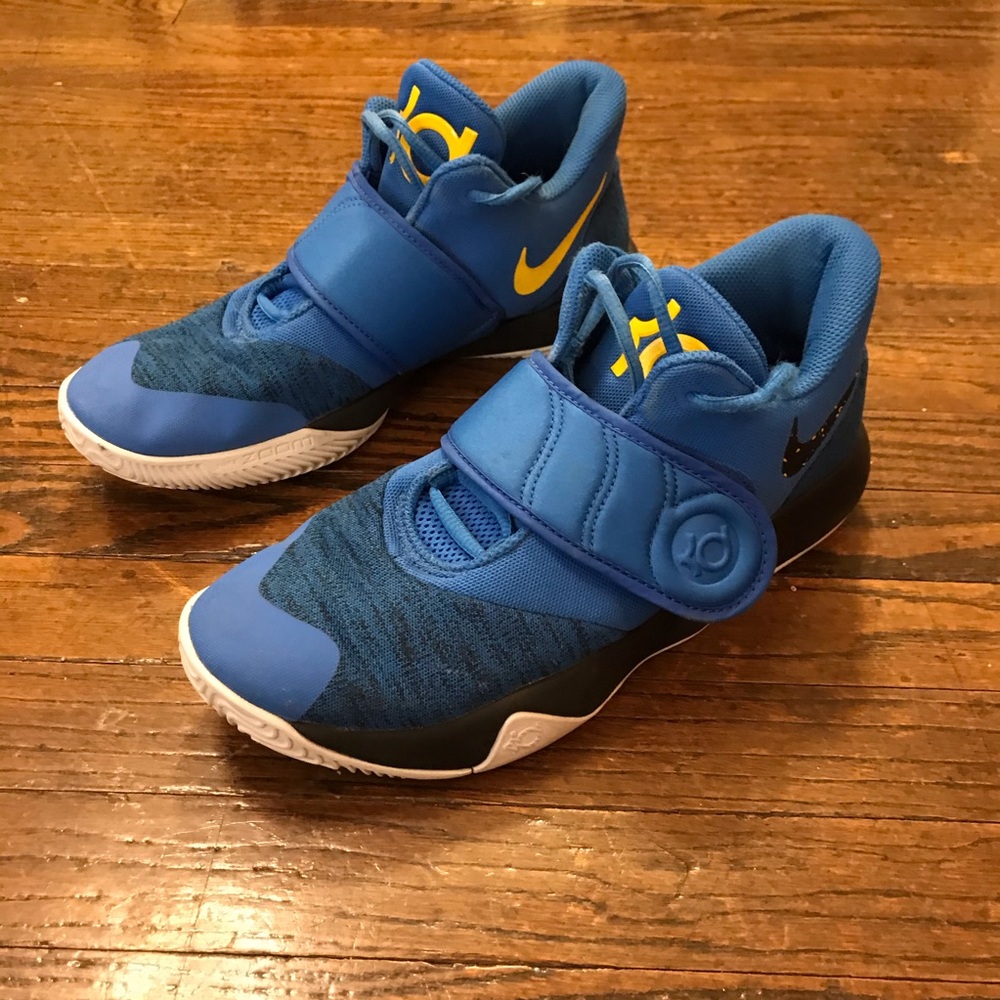 Nike KD Trey 5 size 7.5